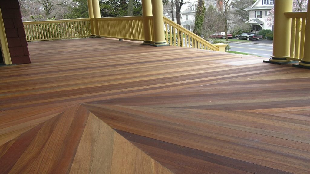 Gikas Painting-hardwood