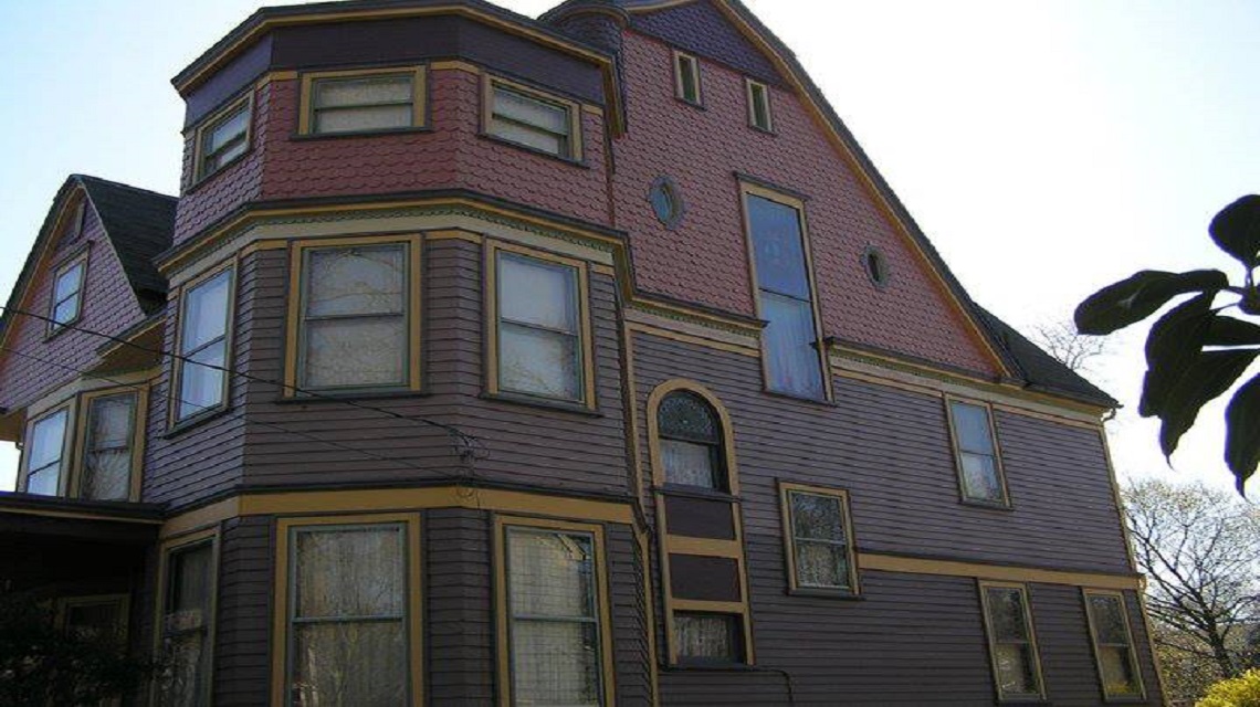 Gikas-Painting-siding