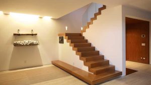Choosing your house interior staircase